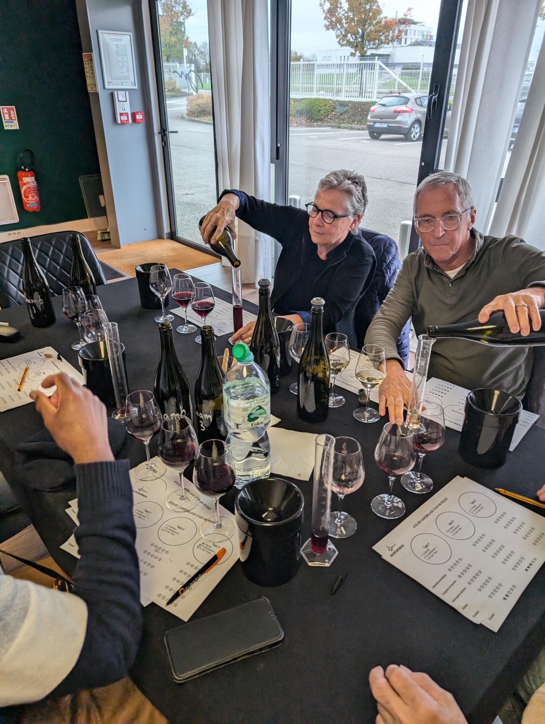 Assemblez votre vin dans un chai urbain - Image n°8 - Wecandoo