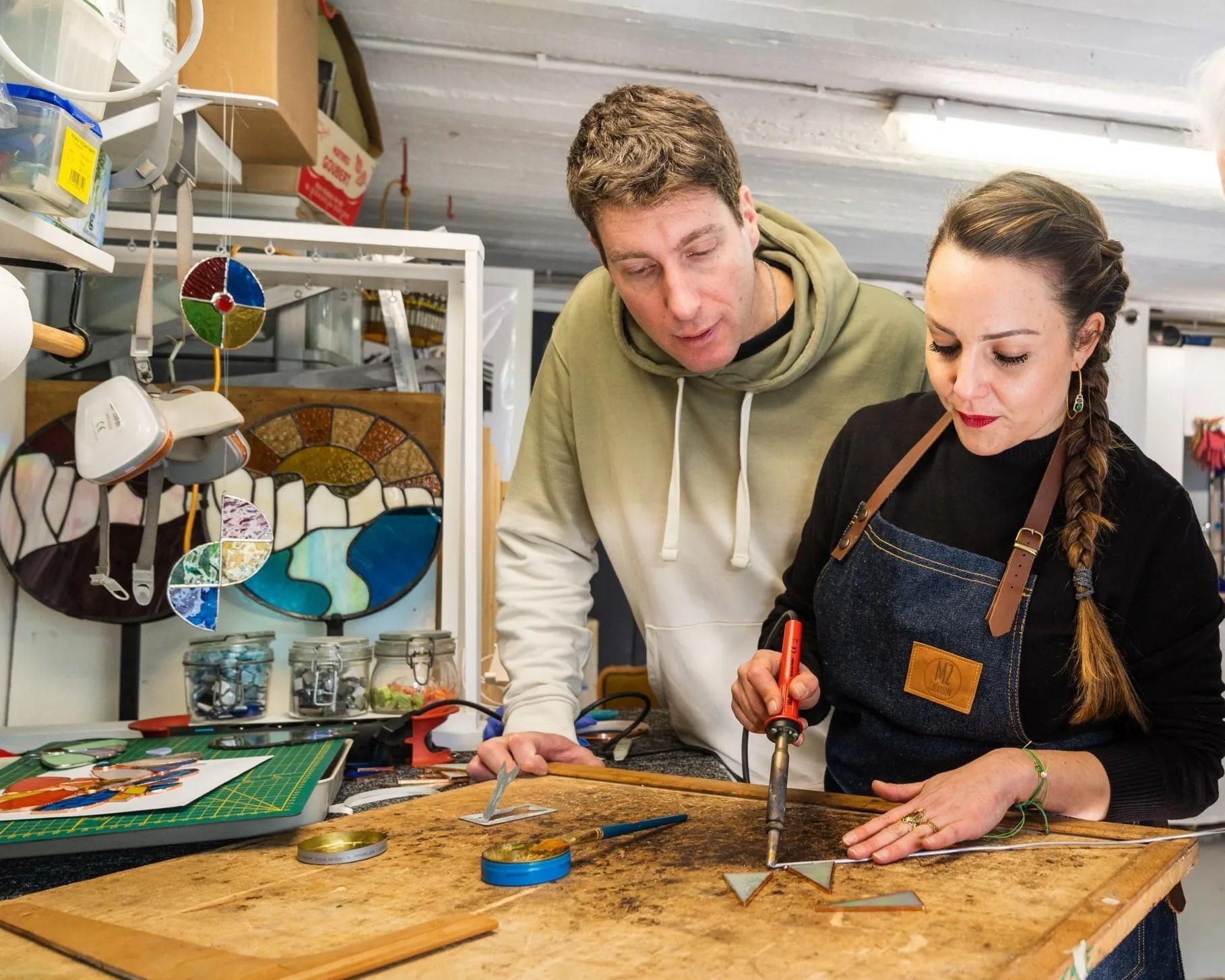 Initiez-vous à l'art du vitrail Tiffany - Image n°3 - Wecandoo