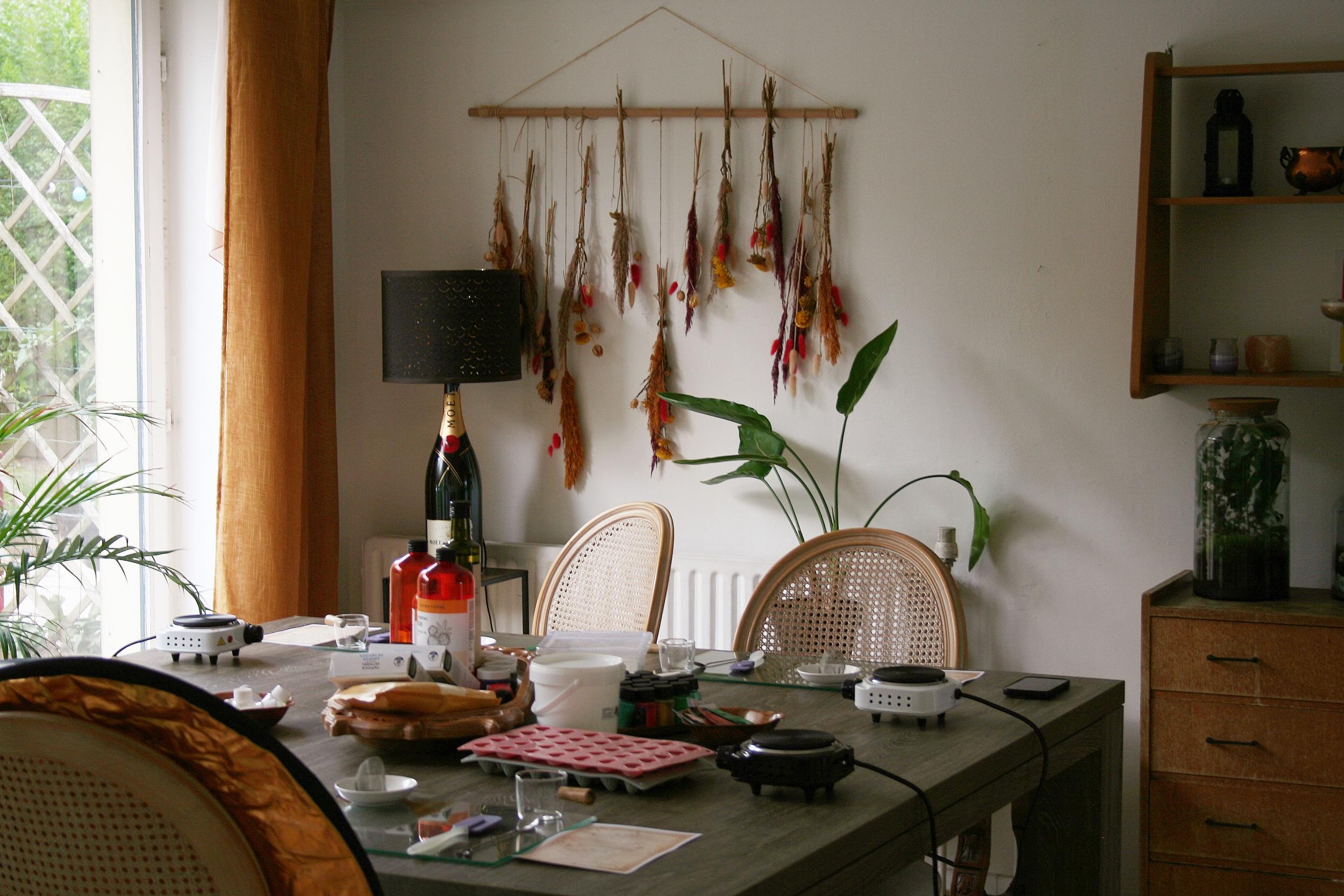 Créez votre set de maquillage solide naturel avec Luíza - Image n°5 - Wecandoo