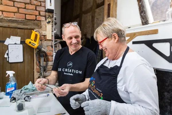 Réalisez votre œuvre en verre fusing autour d’un apéro avec Bernard et Virginie - Afbeelding nr. 2 - Wecandoo