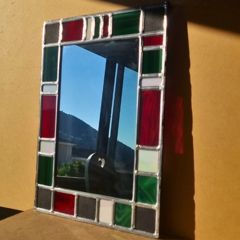 Créez votre miroir en vitrail avec Henri - Image n°7 - Wecandoo