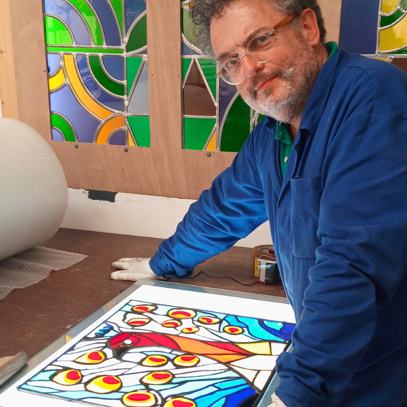 Créez votre miroir en vitrail avec Henri - Image n°2 - Wecandoo