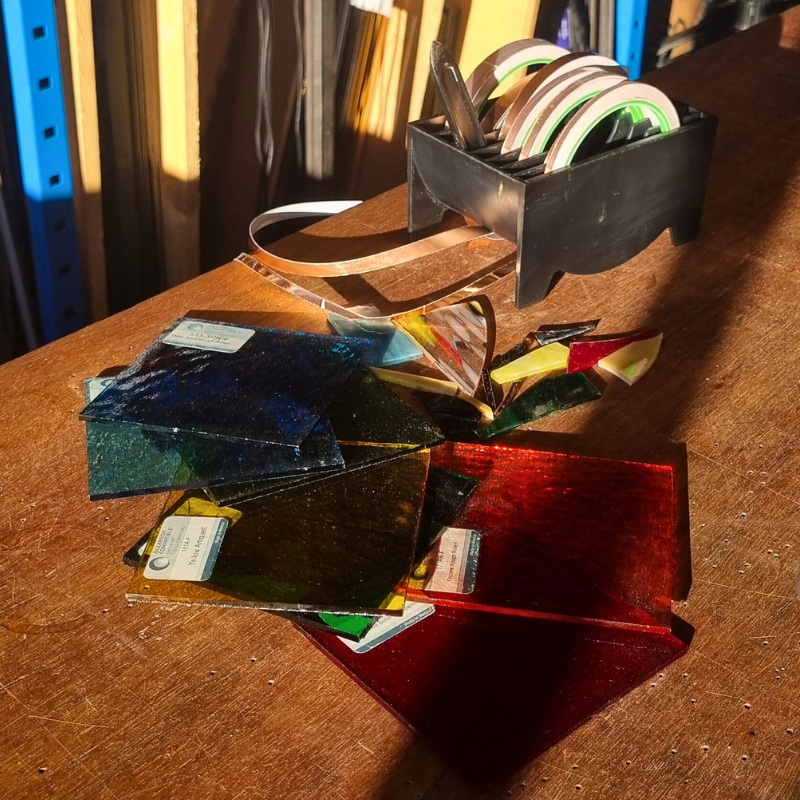 Découvrez le vitrail Tiffany avec Henri - Image n°6 - Wecandoo