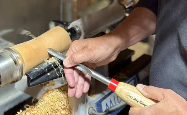 Initiez-vous au tournage sur bois en duo avec Marc - Afbeelding nr. 2 - Wecandoo