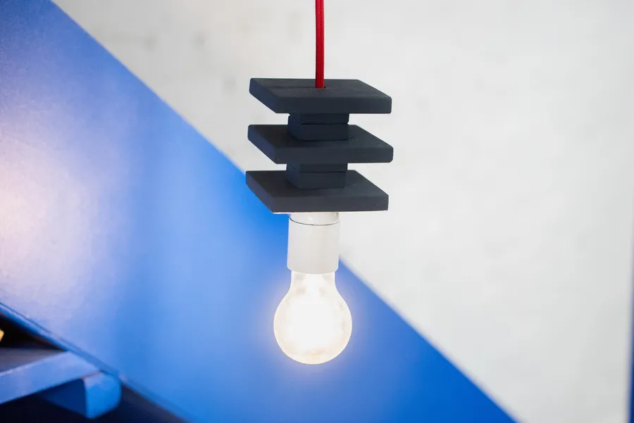 Réalisez votre lampe en bois design avec Camille et Nicolas - Image n°1 - Wecandoo