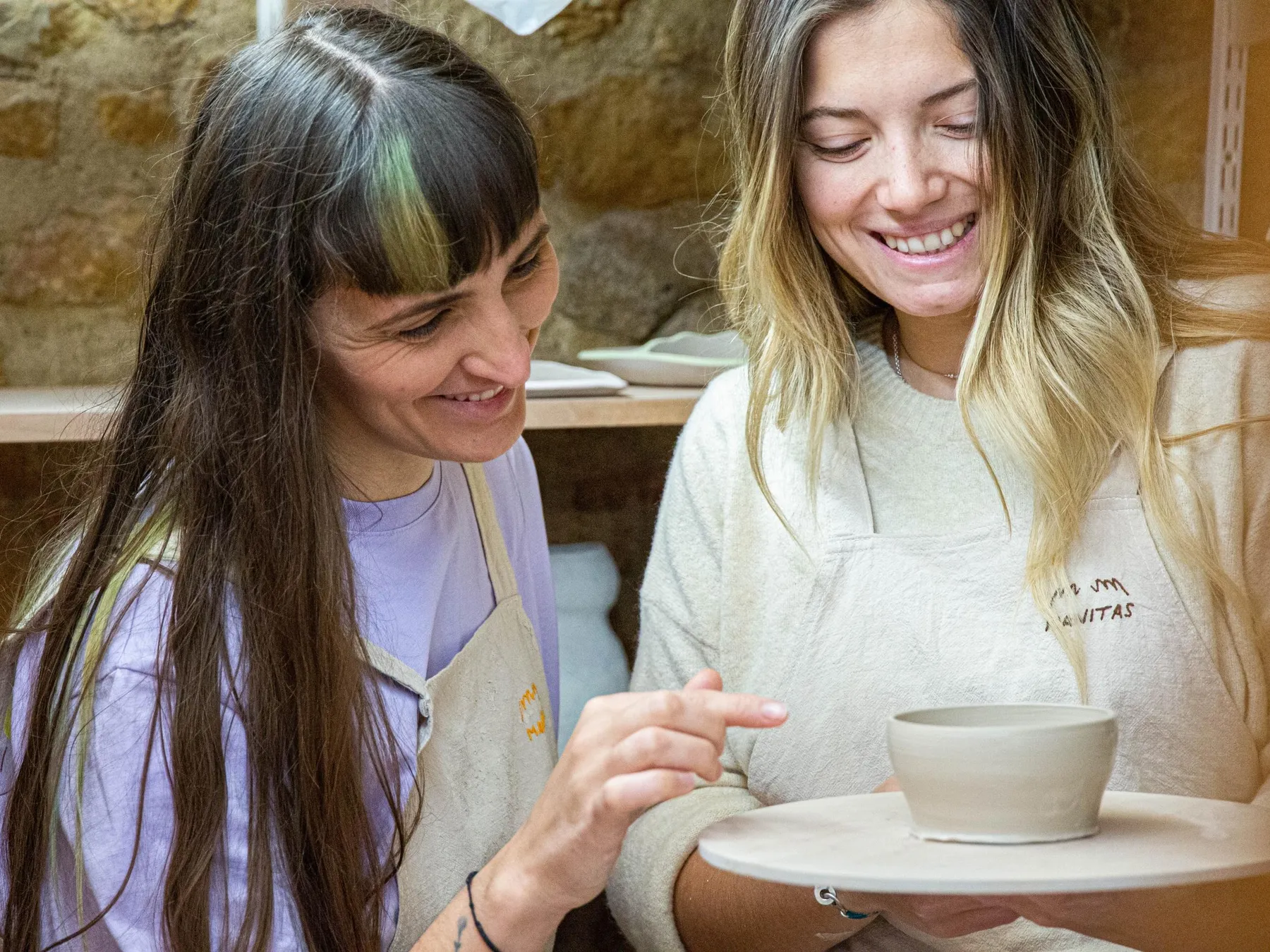 Initiez-vous au tour avec Camille et Claudia - Image n°4 - Wecandoo