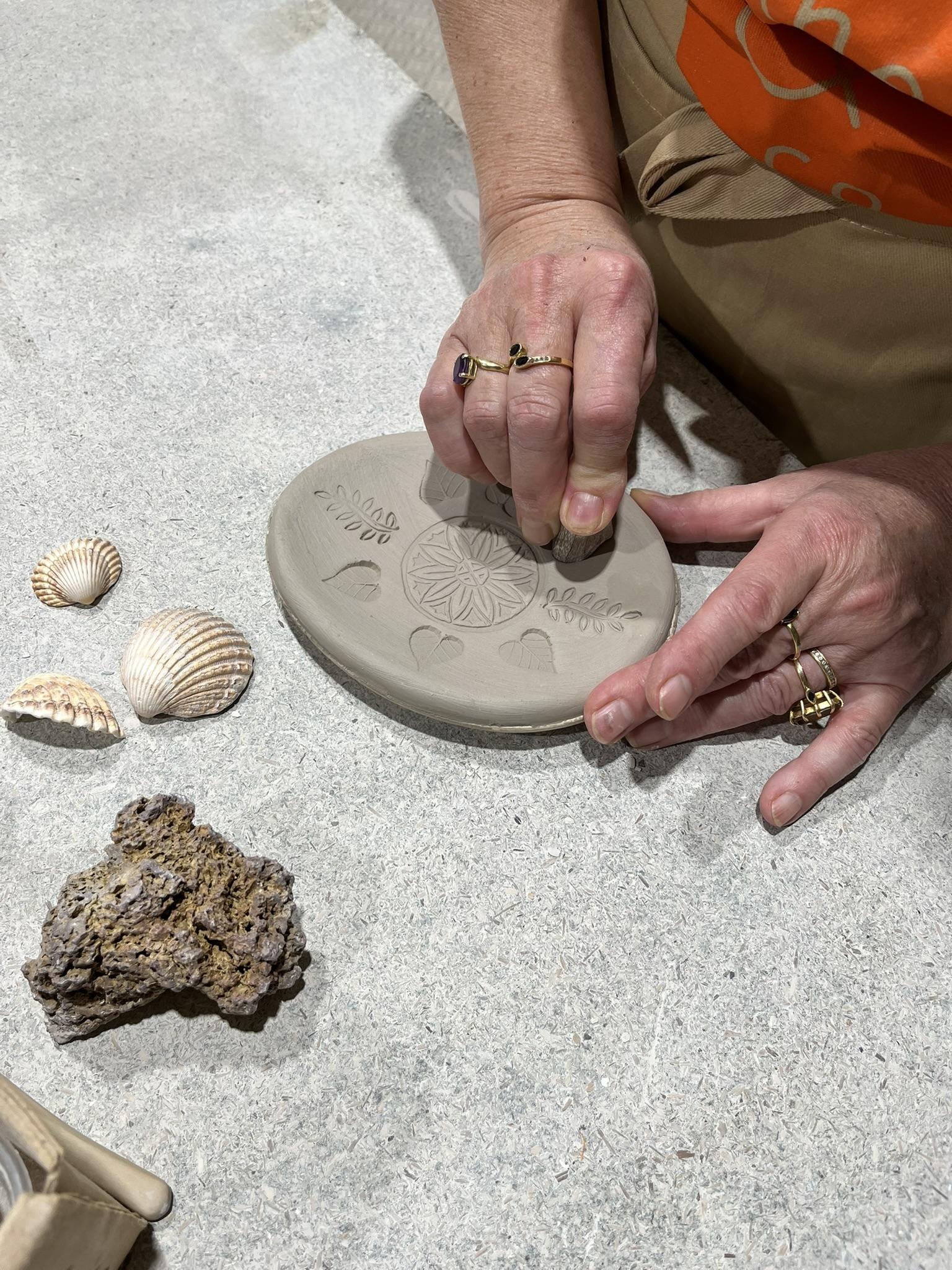 Initiez-vous au tour et à l’estampage avec Claire et son équipe - Image n°17 - Wecandoo