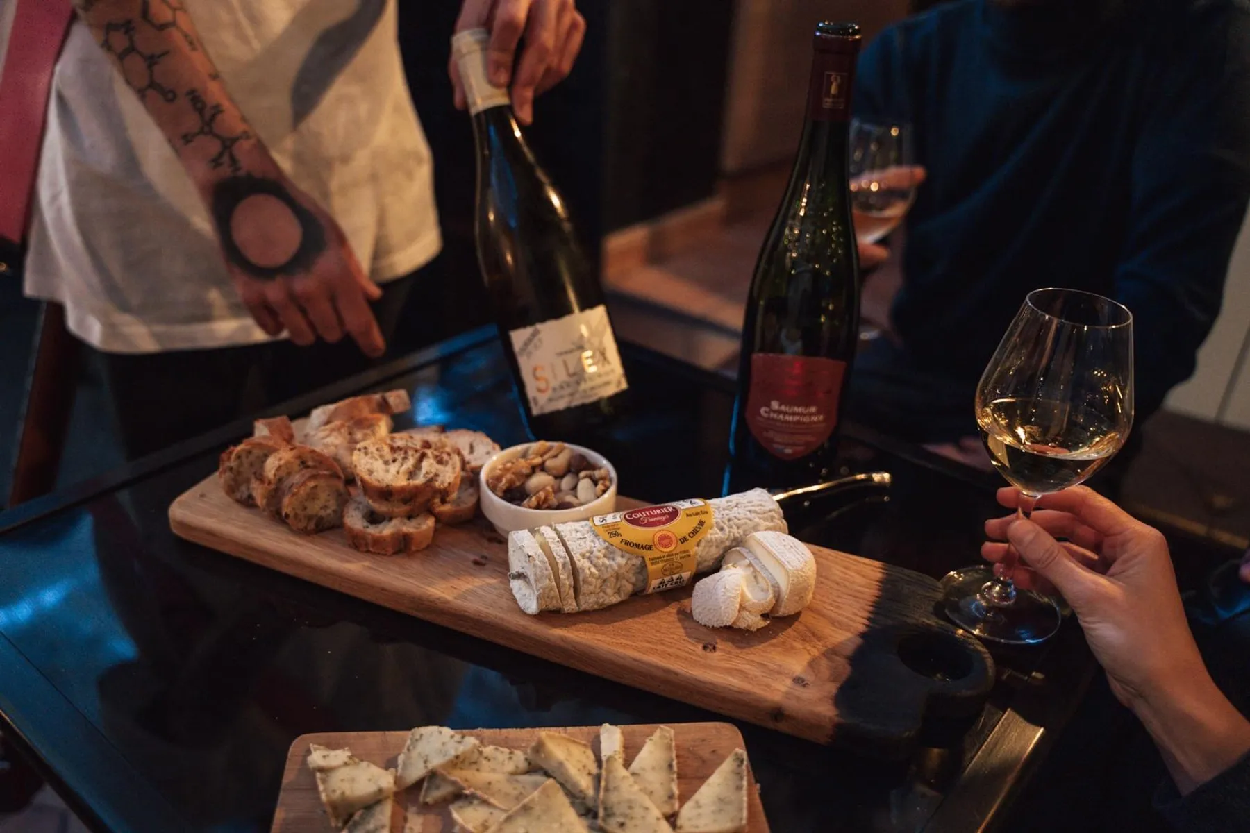 Découvrez les accords vins et fromages avec Brian - Image n°5 - Wecandoo