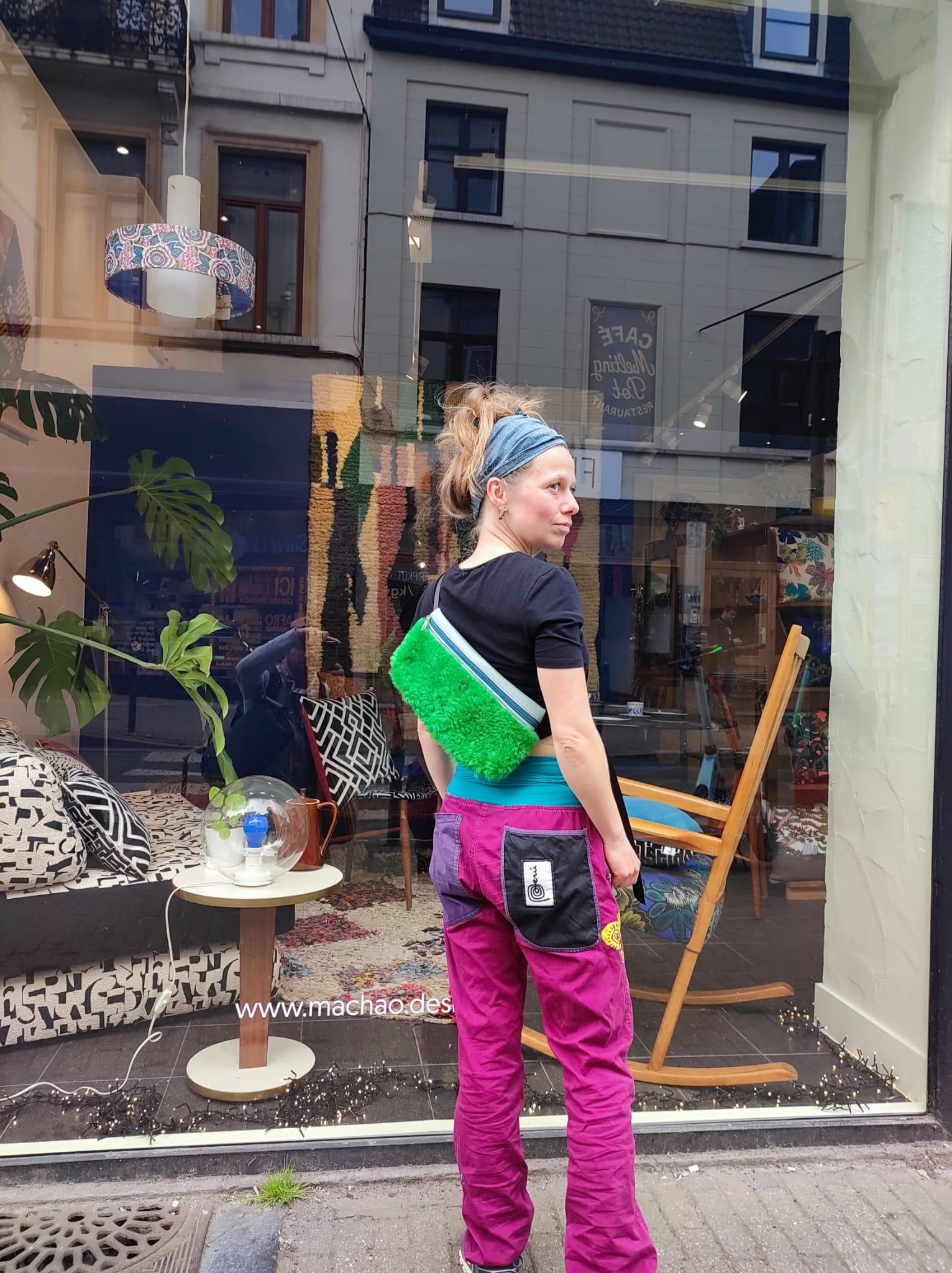 Façonnez votre banane en cuir - Image n°8 - Wecandoo