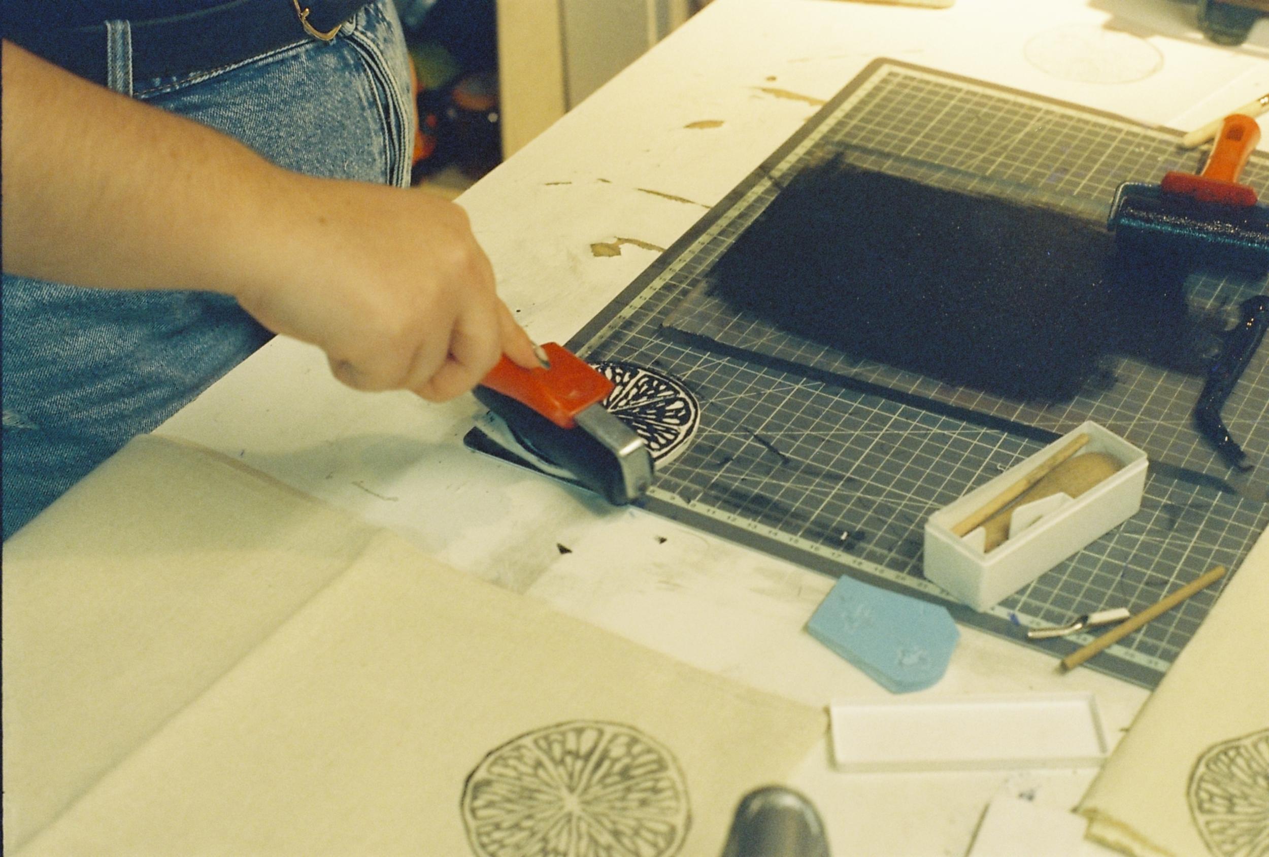 Réalisez votre impression textile en linogravure - Image n°3 - Wecandoo