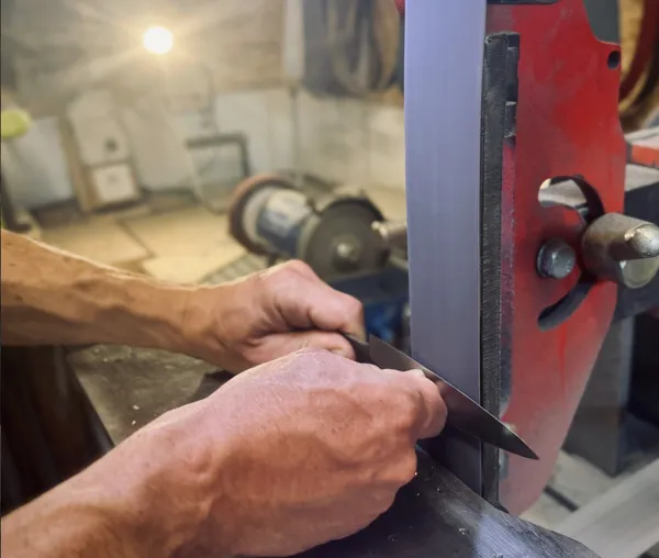 Créez votre couteau unique avec Ron - Afbeelding nr. 4 - Wecandoo