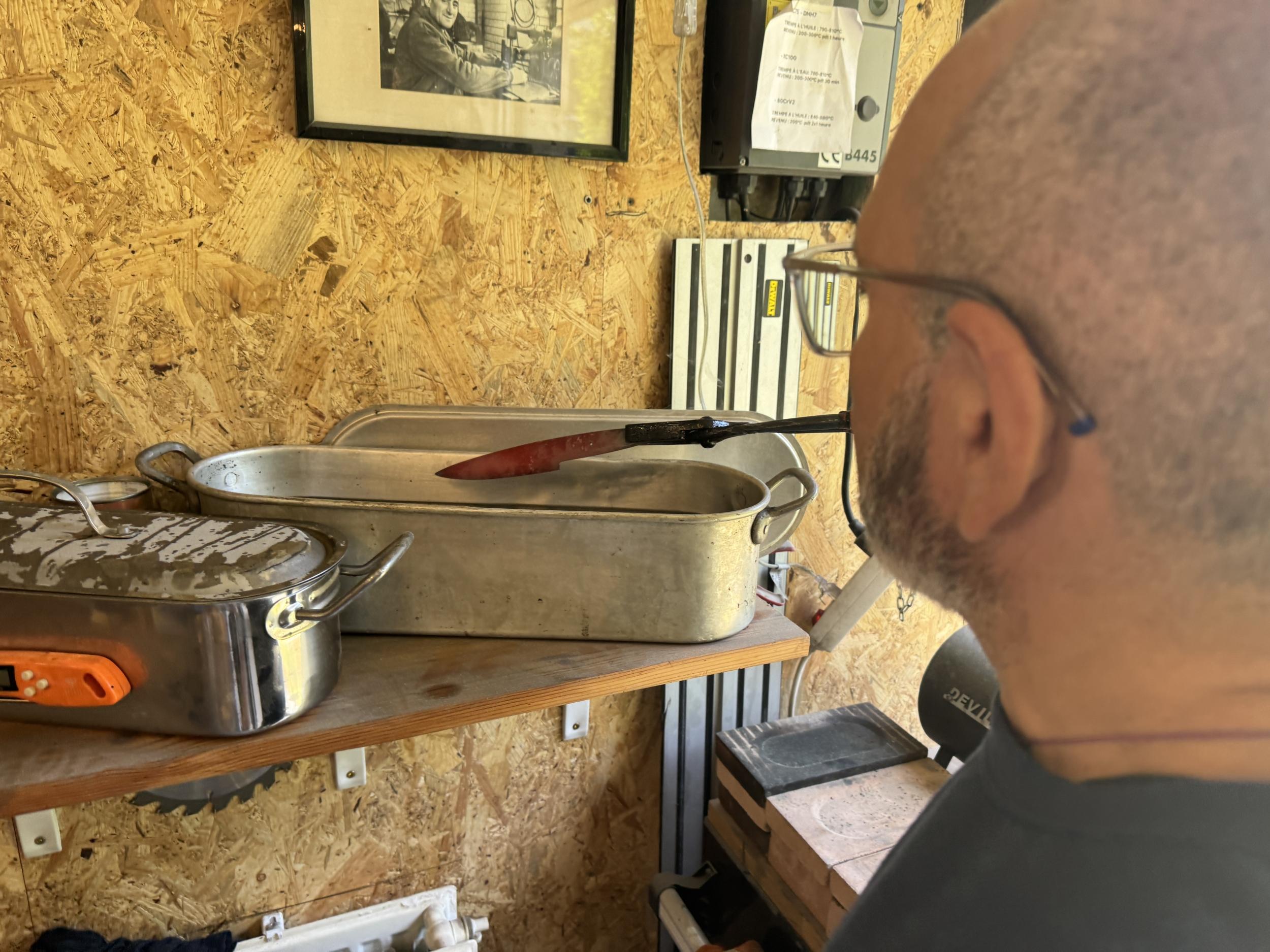 Créez votre couteau personnalisé avec Ron - Image n°9 - Wecandoo