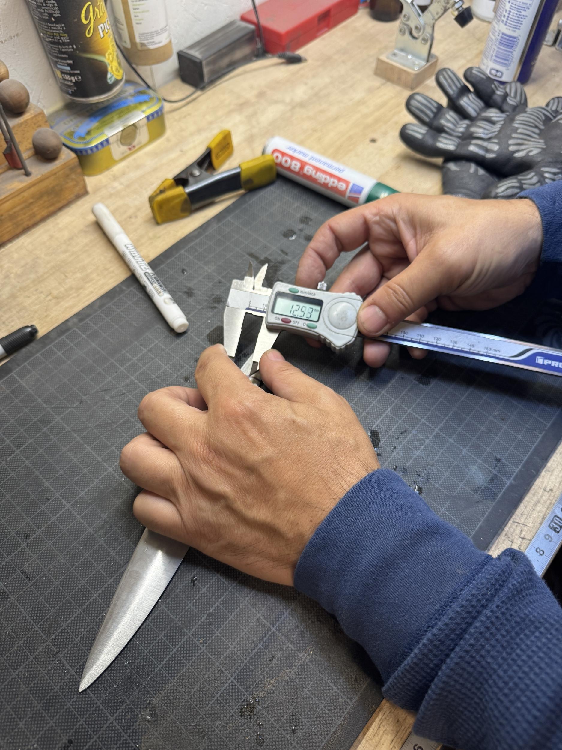 Créez votre couteau unique avec Ron - Image n°6 - Wecandoo