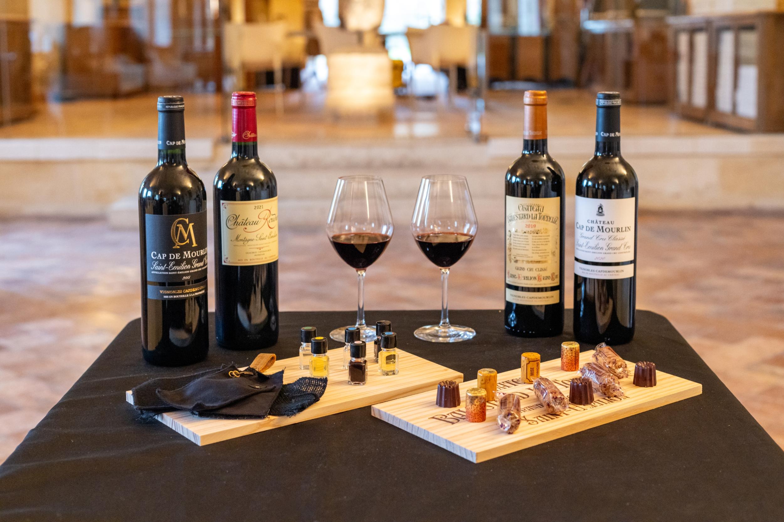 Dégustez 4 vins en Saint-Émilion Grand Cru classé avec Mélissa et ses équipes - Image n°1 - Wecandoo