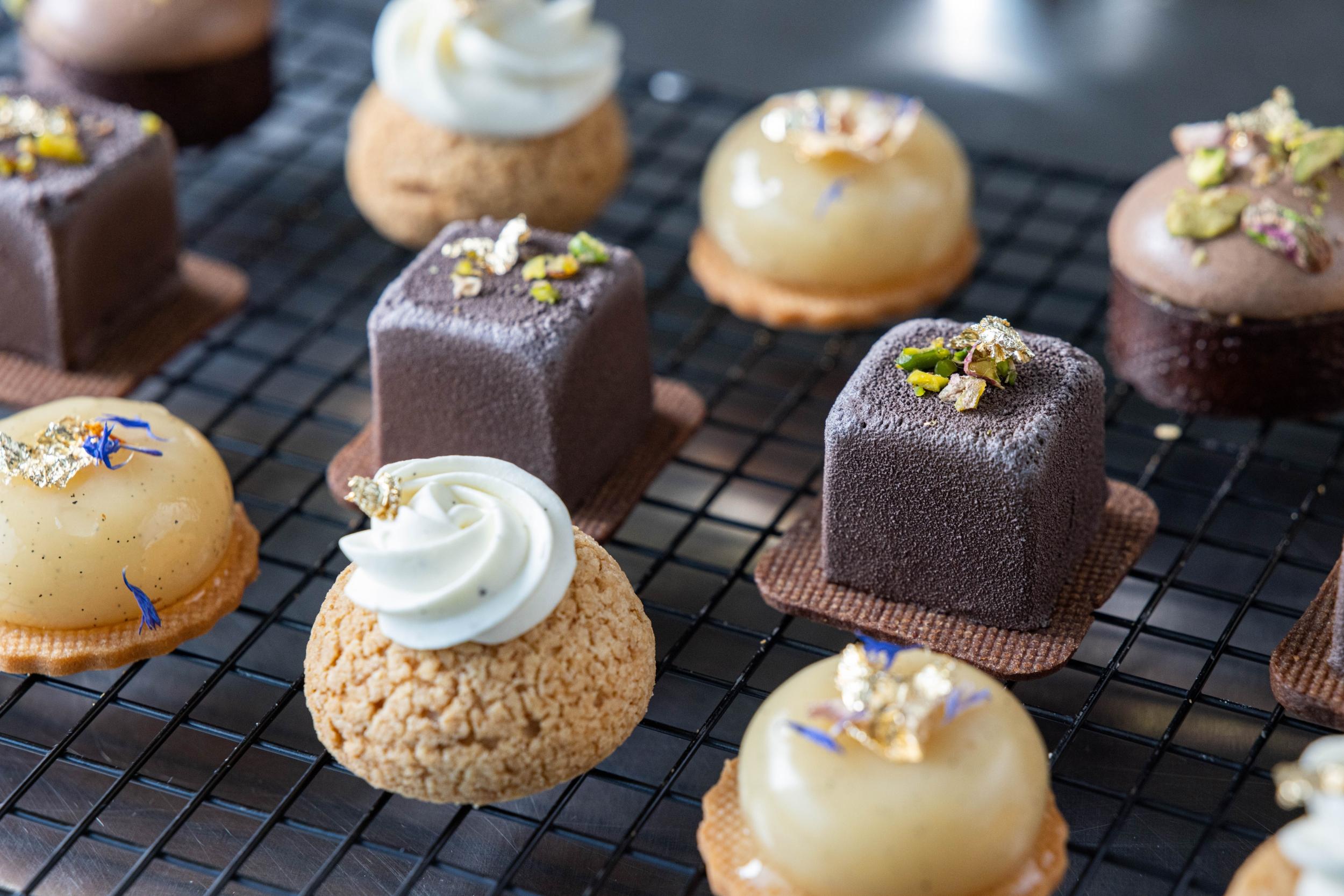 Réalisez des mignardises pâtissières avec Nassira - Image n°11 - Wecandoo