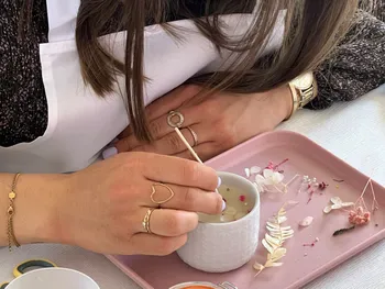 Réalisez votre bougie fleurie