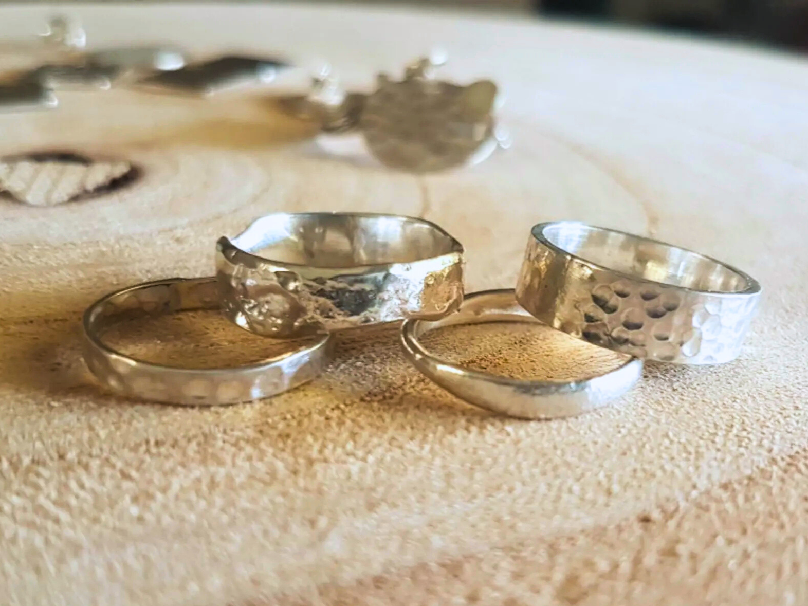 Réalisez votre bague en argent texturé - Afbeelding nr. 5 - Wecandoo