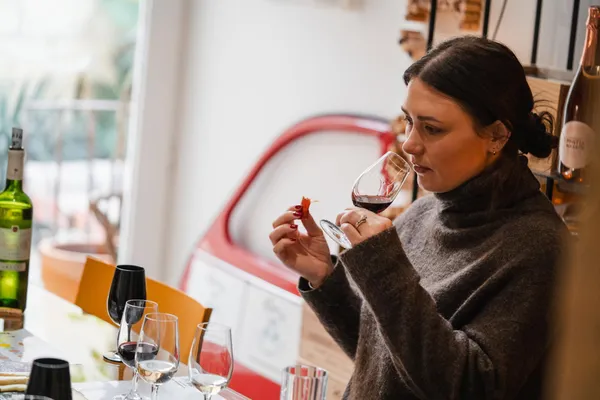 Apprenez à marier vin, fromage et chacuterie avec Cécilia et son équipe - Afbeelding nr. 4 - Wecandoo