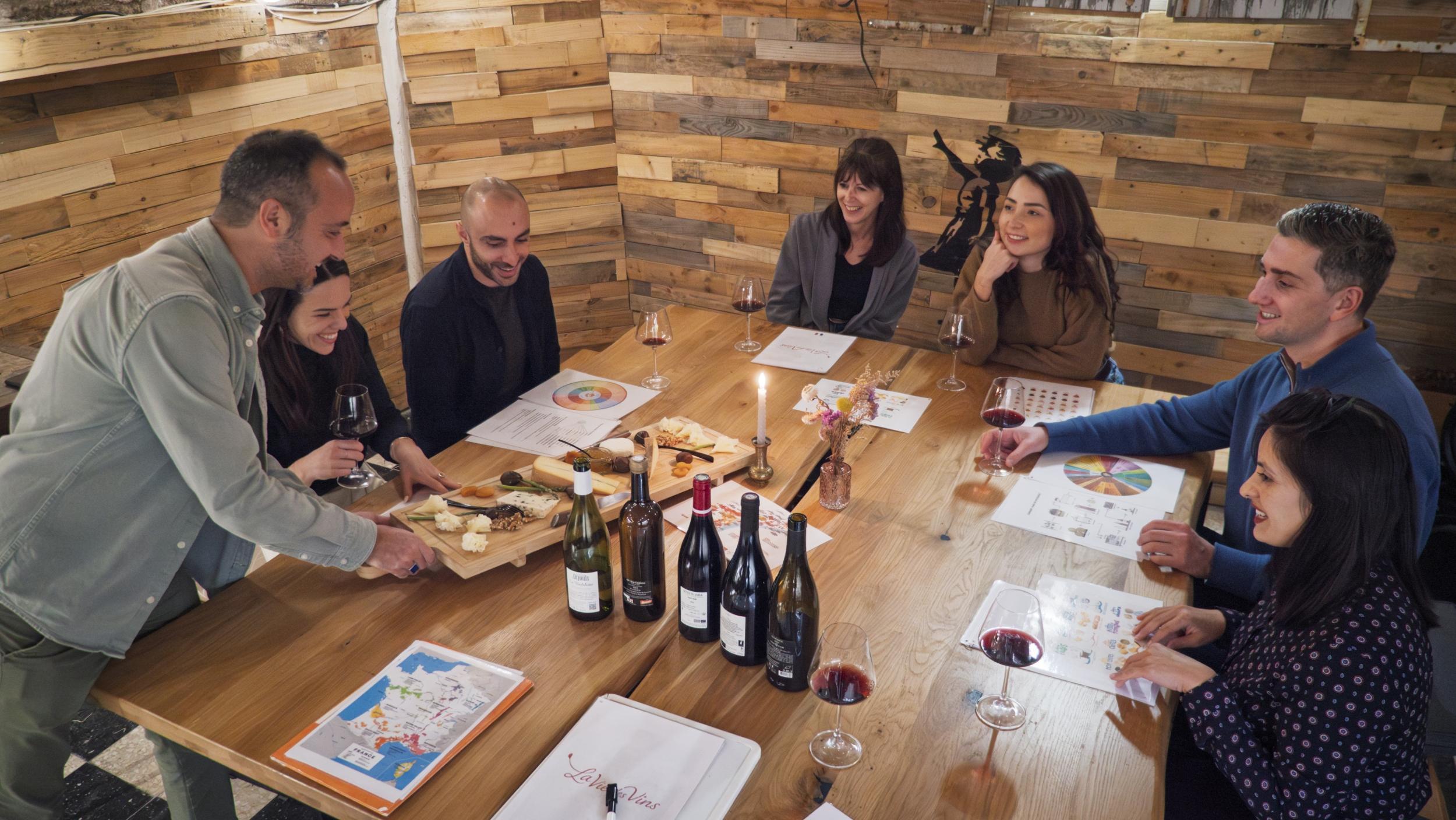 Plongez dans l'univers des accords vin et fromage avec Arthur - Image n°6 - Wecandoo