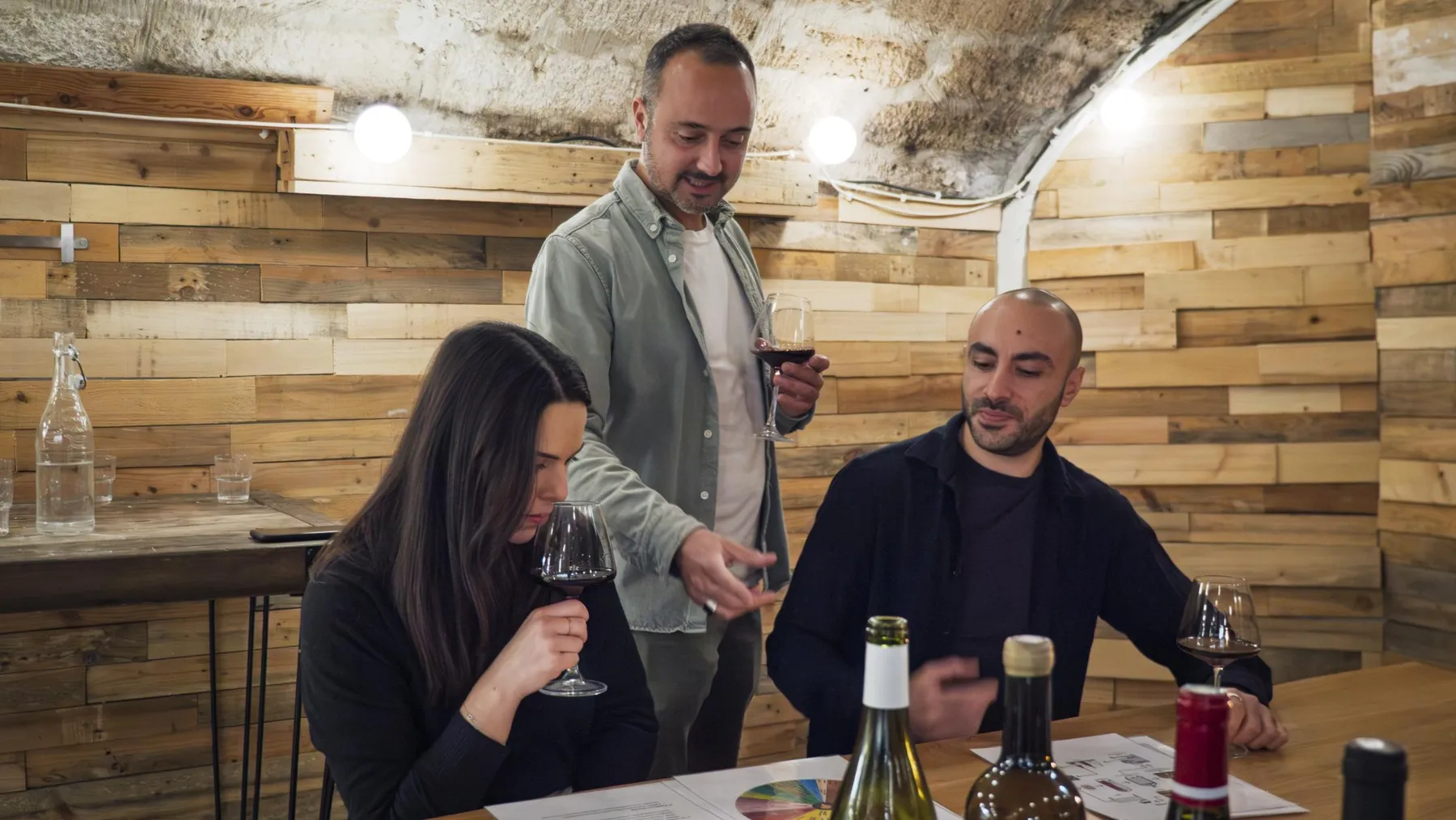 Initiez-vous à la dégustation de vin avec Arthur - Image n°3 - Wecandoo