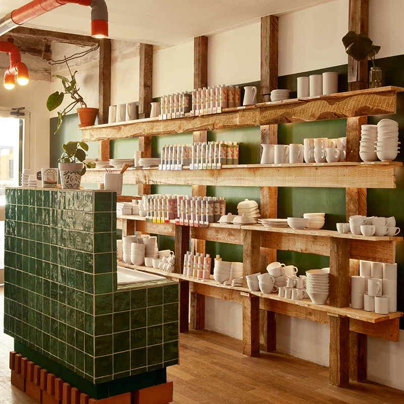 Décorez votre grande pièce en céramique avec Achraf et son équipe - Image n°1 - Wecandoo