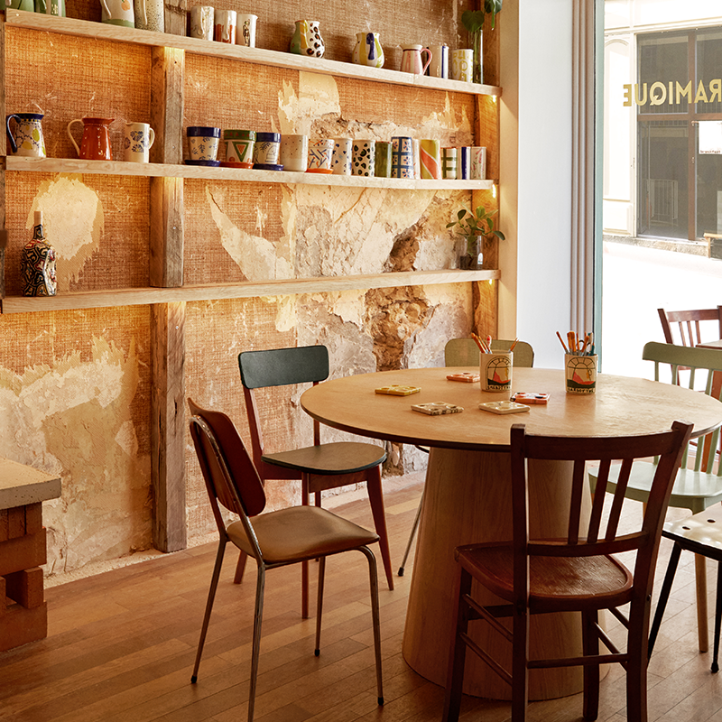 Décorez une grande pièce en céramique autour d’un goûter avec Achraf et son équipe - Image n°7 - Wecandoo