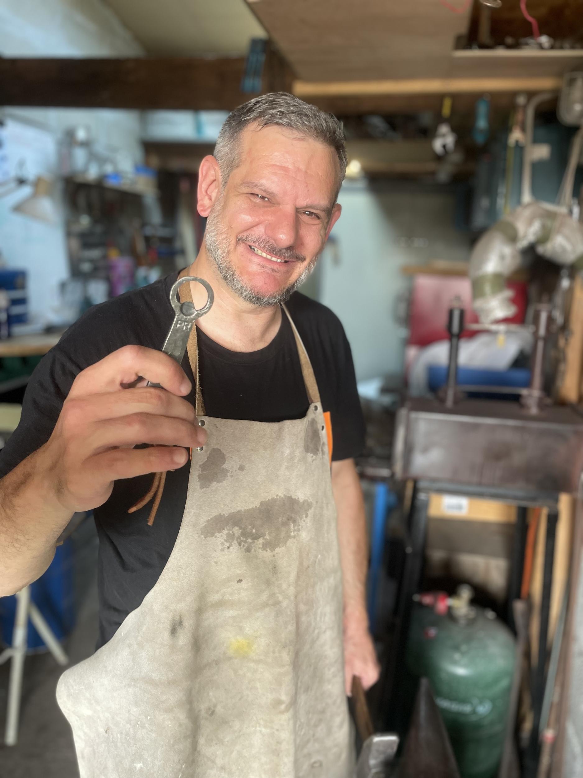 Forgez votre décapsuleur avec Ayack - Image n°8 - Wecandoo