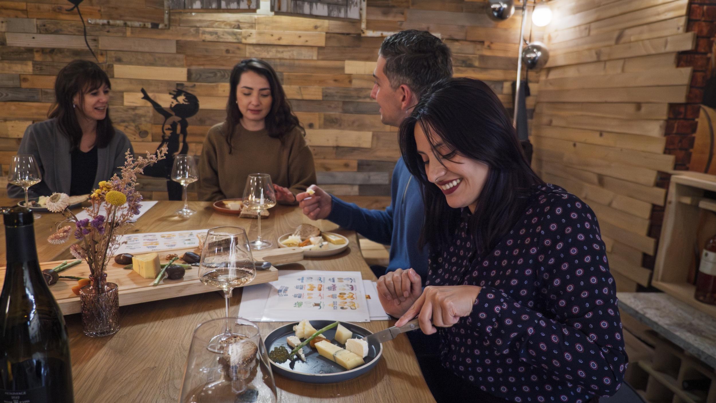 Plongez dans l'univers des accords vin et fromage avec Arthur - Image n°11 - Wecandoo