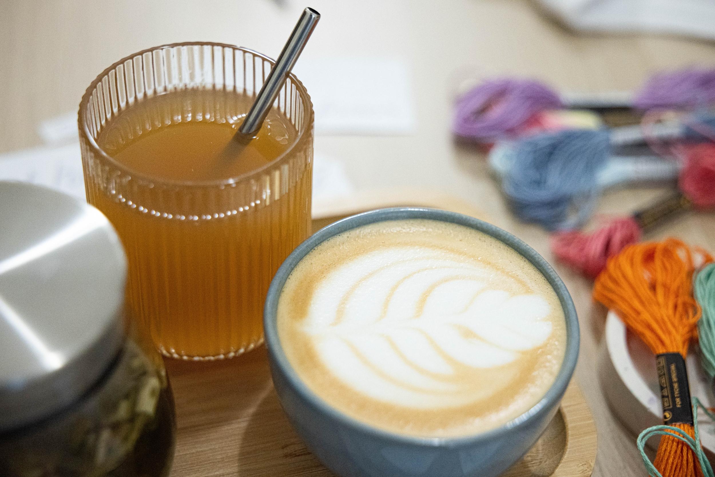 Initiez-vous à la broderie sur une variété de textiles made in France avec Tiana - Image n°7 - Wecandoo