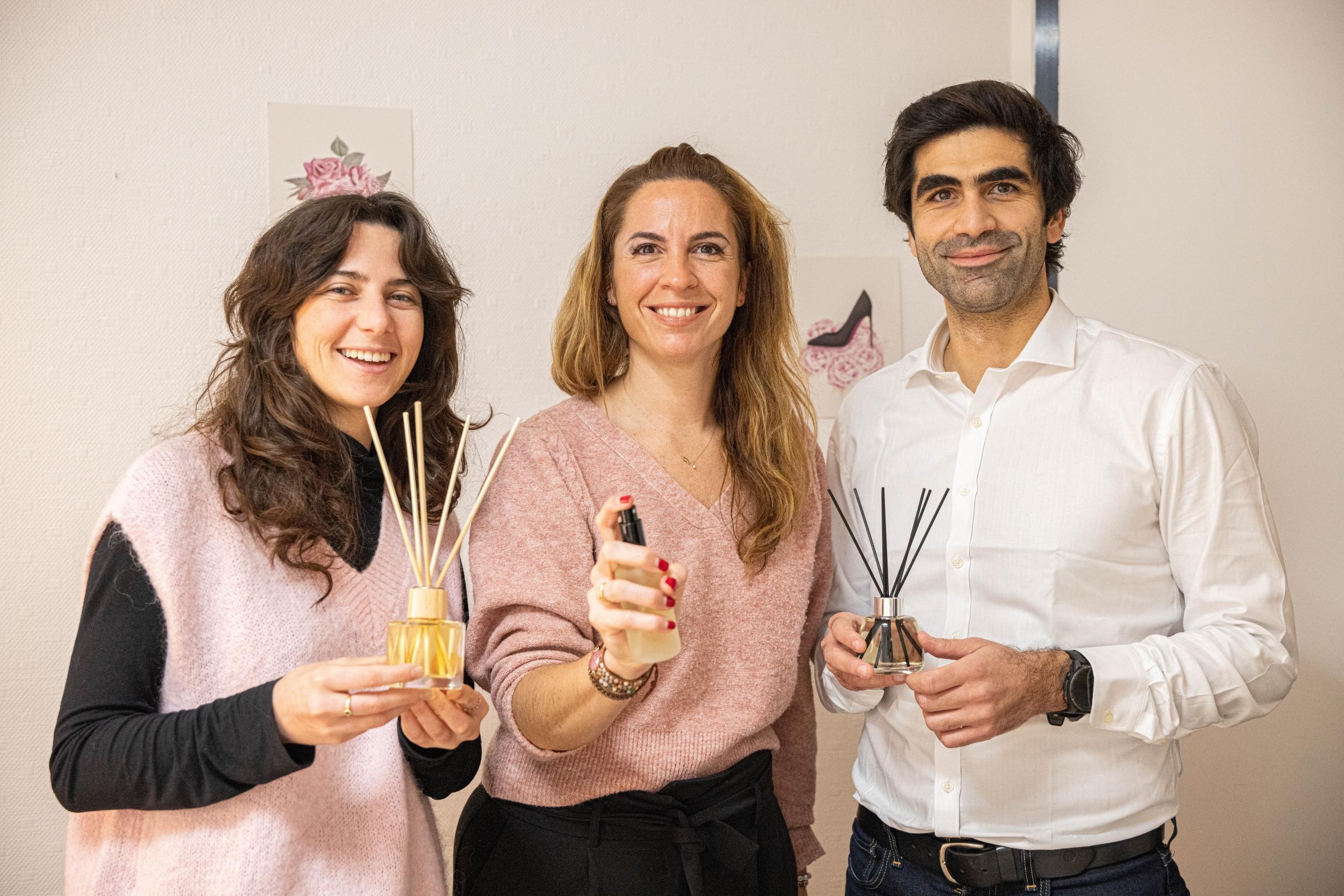 Créez votre parfum d'ambiance en duo avec Rosalie - Image n°3 - Wecandoo