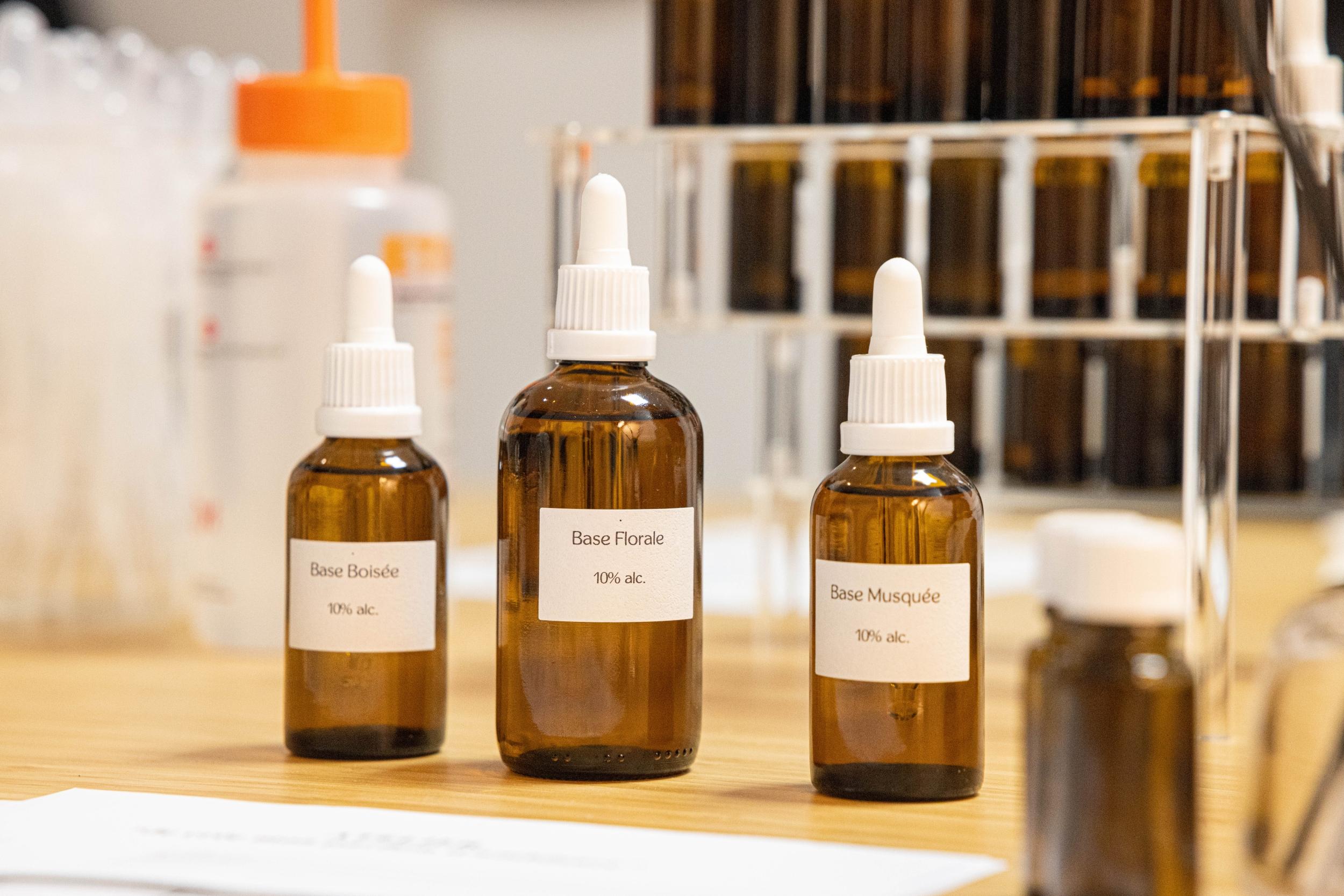 Créez votre parfum d'ambiance en duo avec Rosalie - Image n°13 - Wecandoo