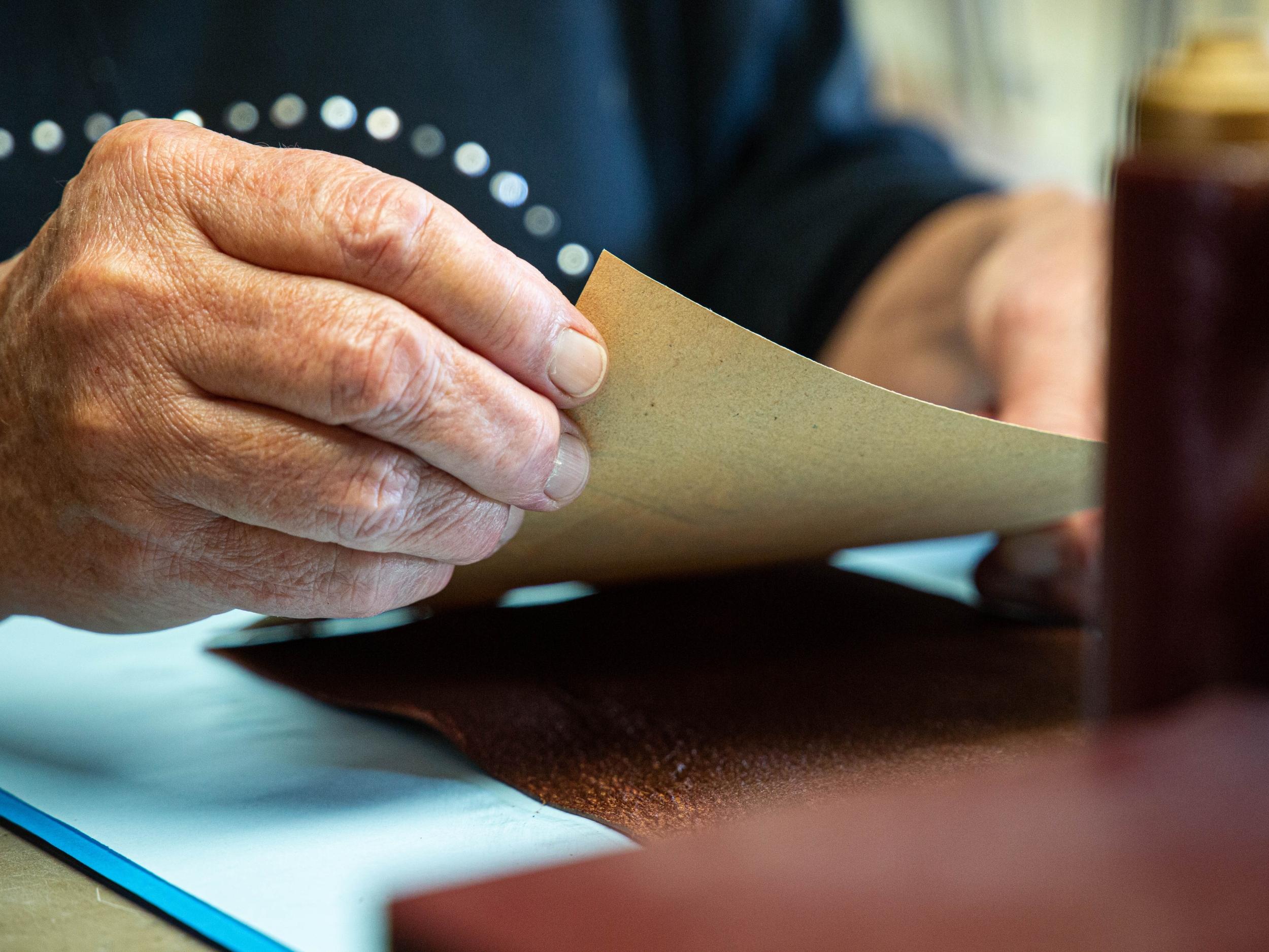 Reliez votre carnet marbré avec Sylvain - Afbeelding nr. 7 - Wecandoo