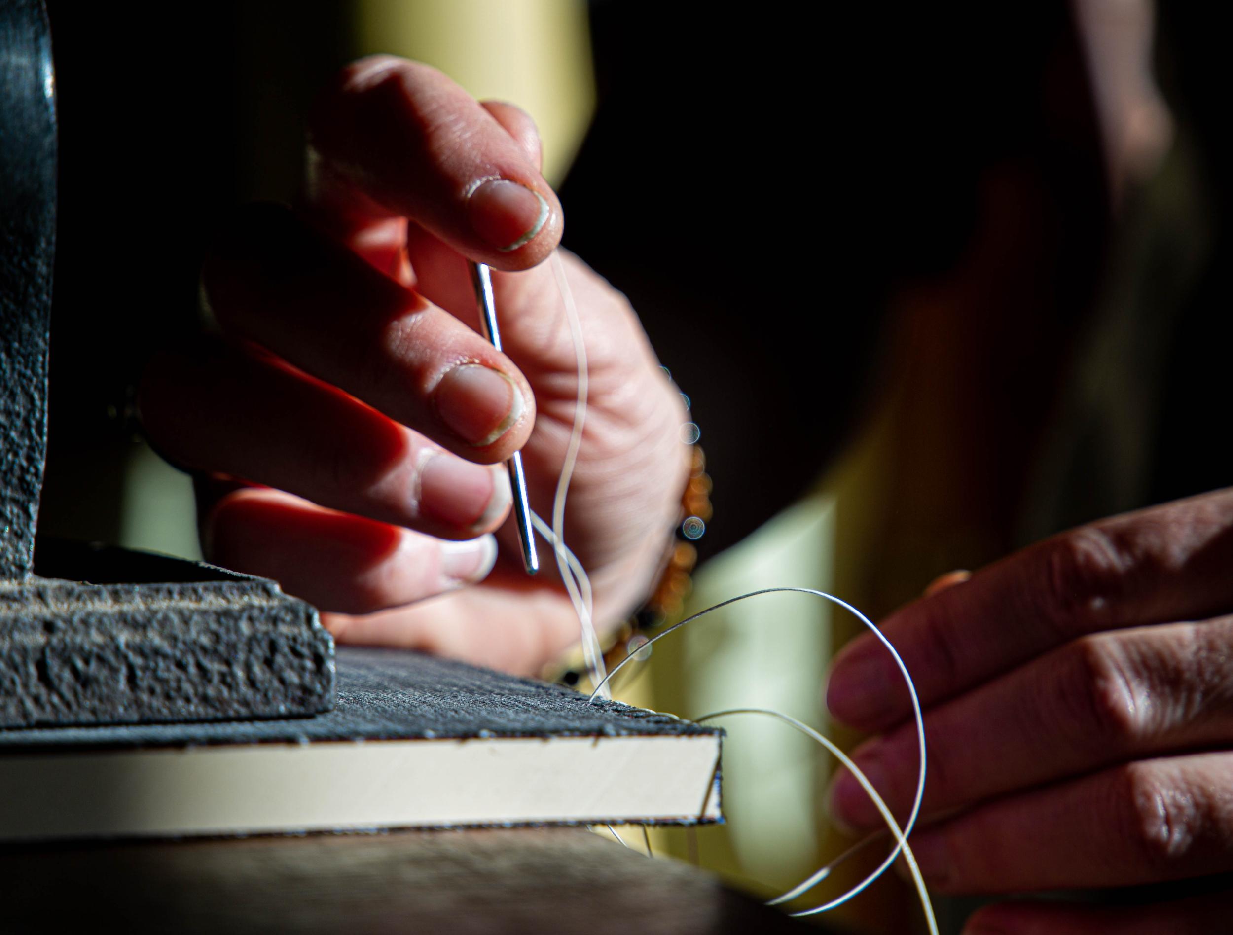 Reliez votre carnet marbré à Chambéry
