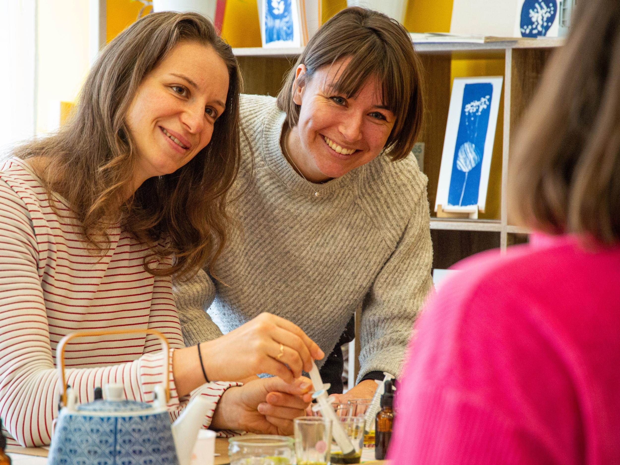 Initiez-vous à la technique du cyanotype avec Émilie - Afbeelding nr. 8 - Wecandoo