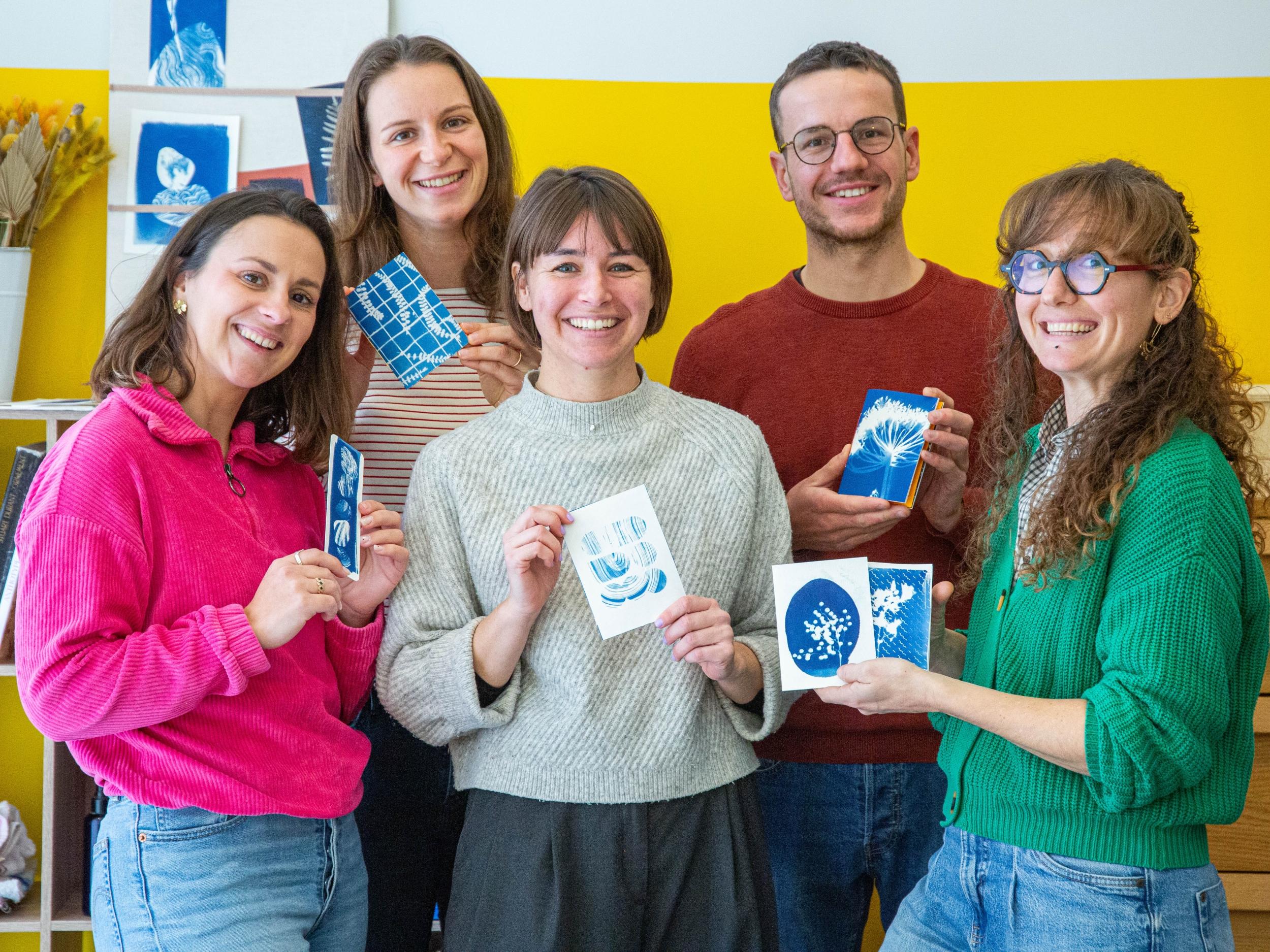 Initiez-vous à la technique du cyanotype avec Émilie - Afbeelding nr. 12 - Wecandoo