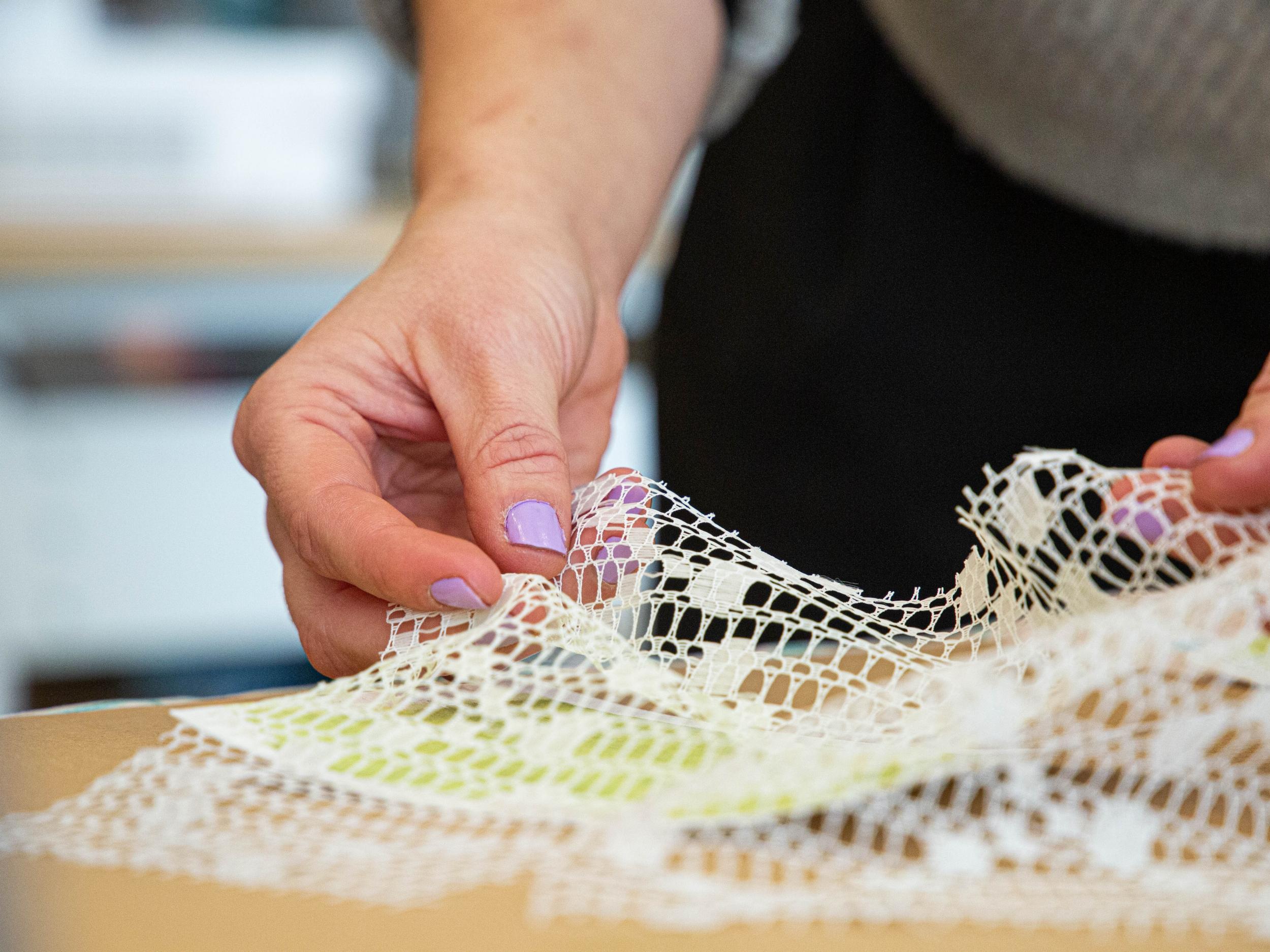 Initiez-vous à la technique du cyanotype avec Émilie - Afbeelding nr. 9 - Wecandoo