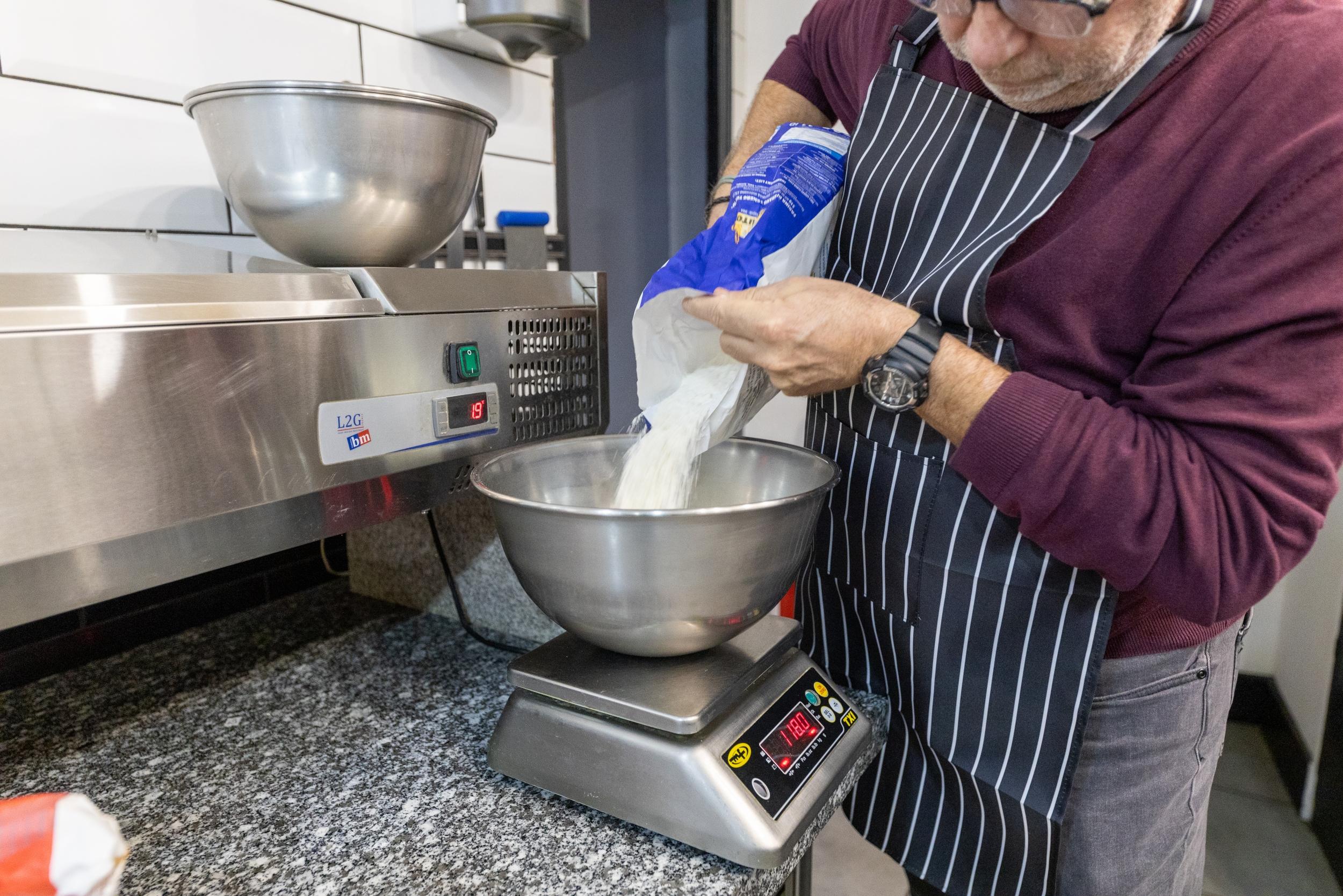 Façonnez votre pizza au levain avec Laurent - Image n°5 - Wecandoo