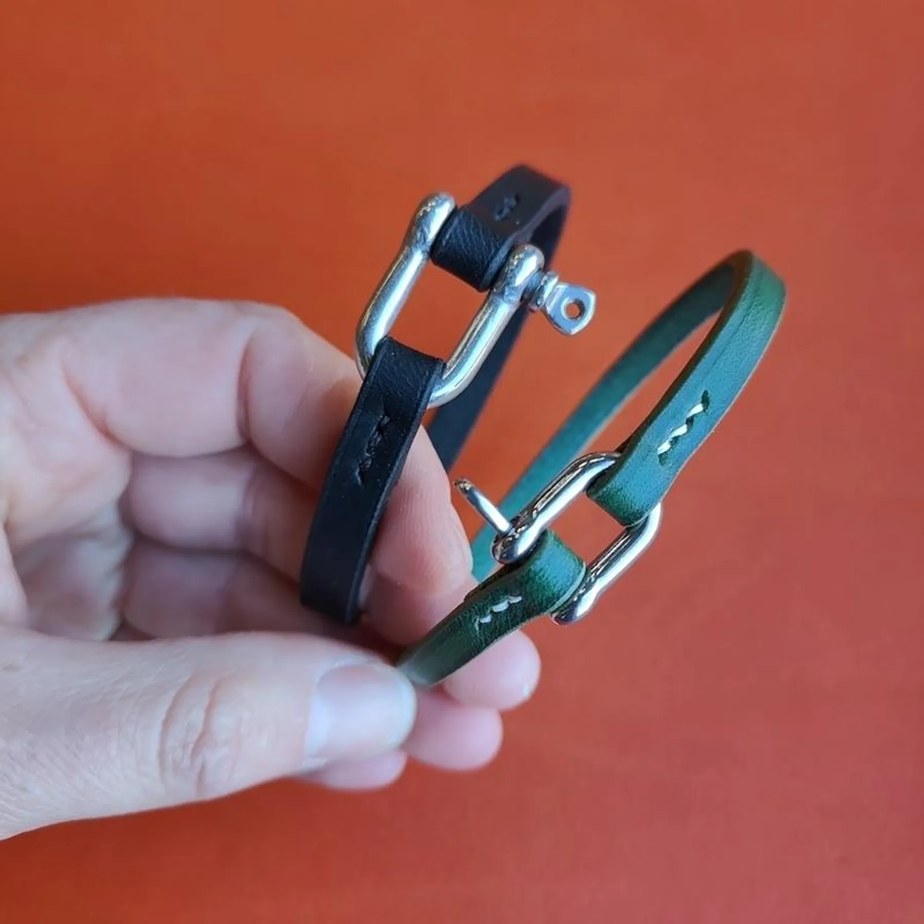 Réalisez votre bracelet manille avec Lucie - Image n°4 - Wecandoo