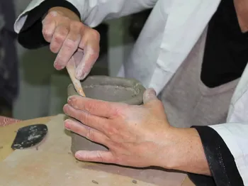 Modelez une pièce avec la technique du colombin à Rennes