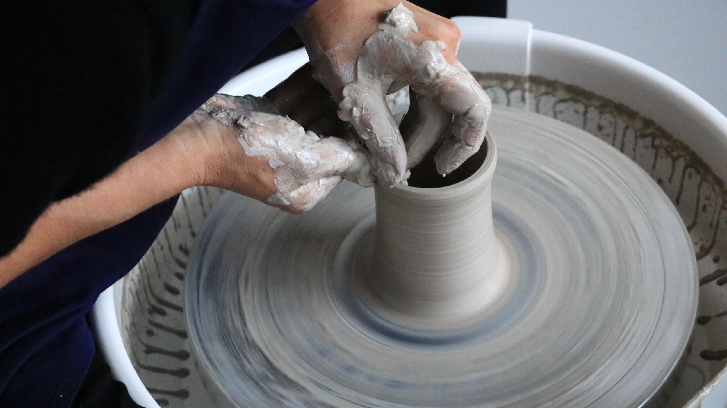 Initiez-vous au tour de céramique - Image n°3 - Wecandoo