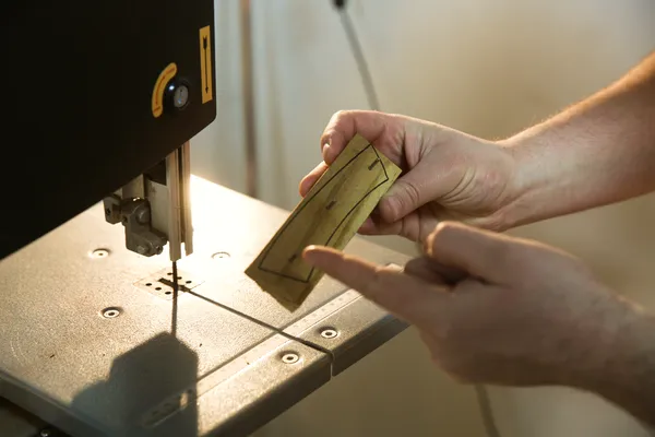 Assemblez votre couteau de cuisine avec Manuel - Image n°4 - Wecandoo