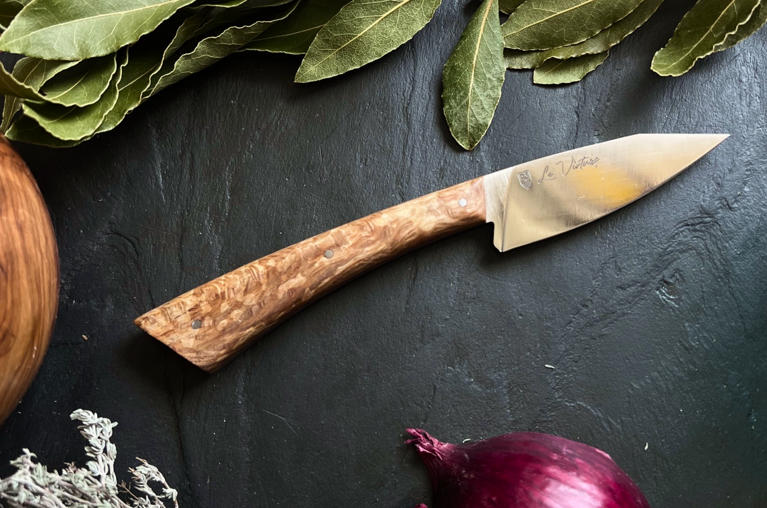 Assemblez votre couteau de cuisine avec Manuel - Image n°1 - Wecandoo