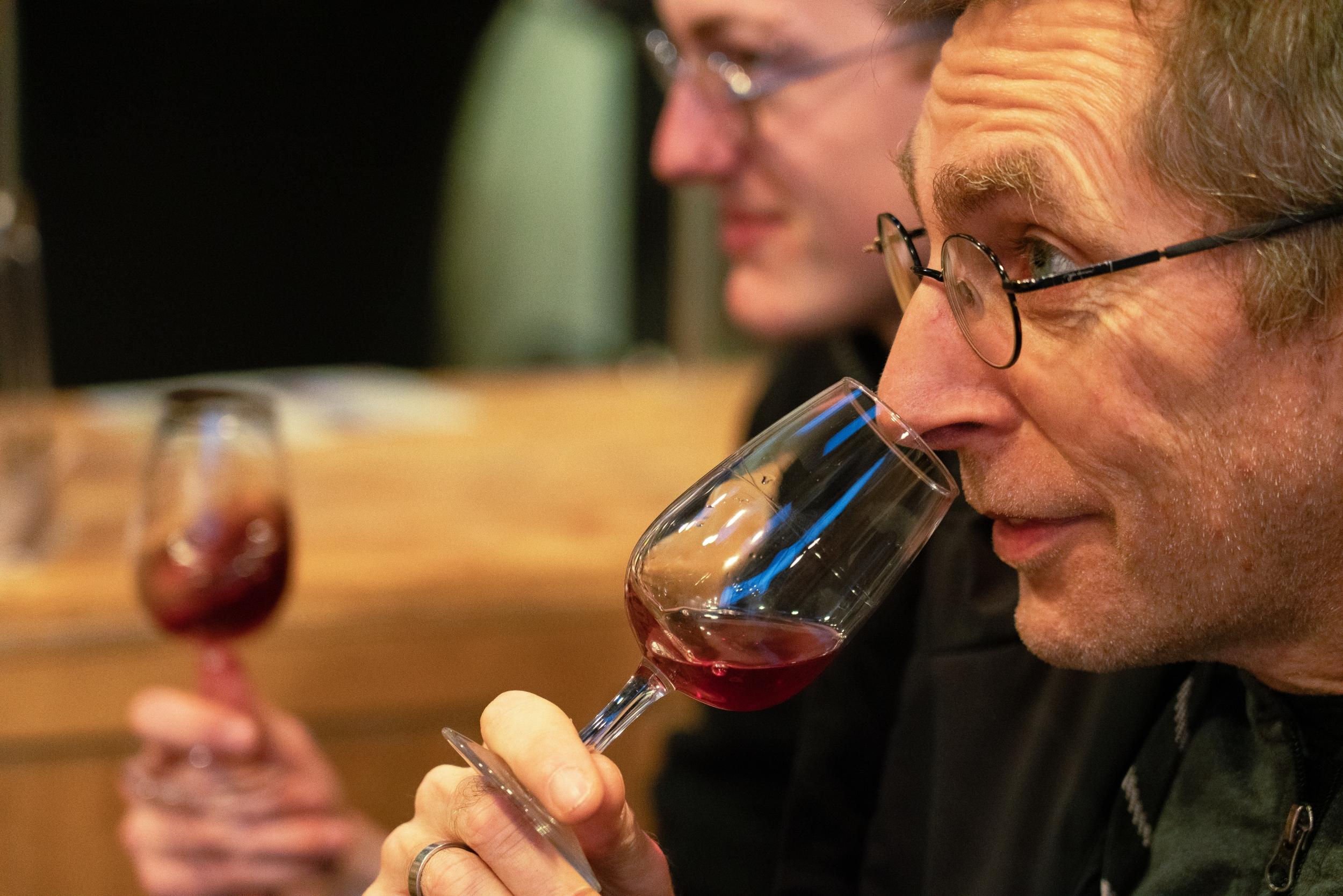 Dégustez des vins naturels et des spiritueux artisanaux avec Matthieu - Image n°3 - Wecandoo