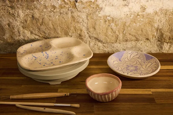 Modelez et décorez votre pièce en céramique avec Caroline - Image n°2 - Wecandoo