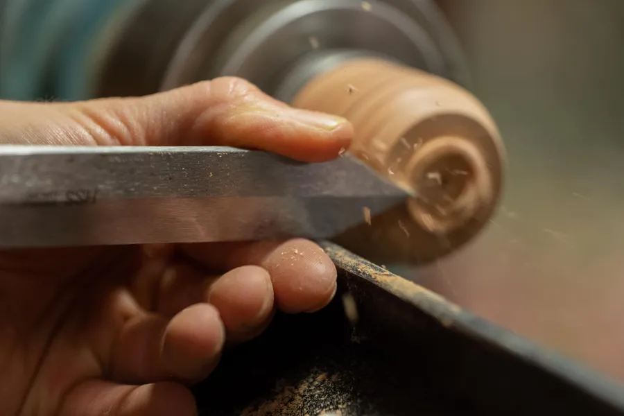 Initiez-vous au tour à bois sur une demi-journée avec Michel - Image n°1 - Wecandoo