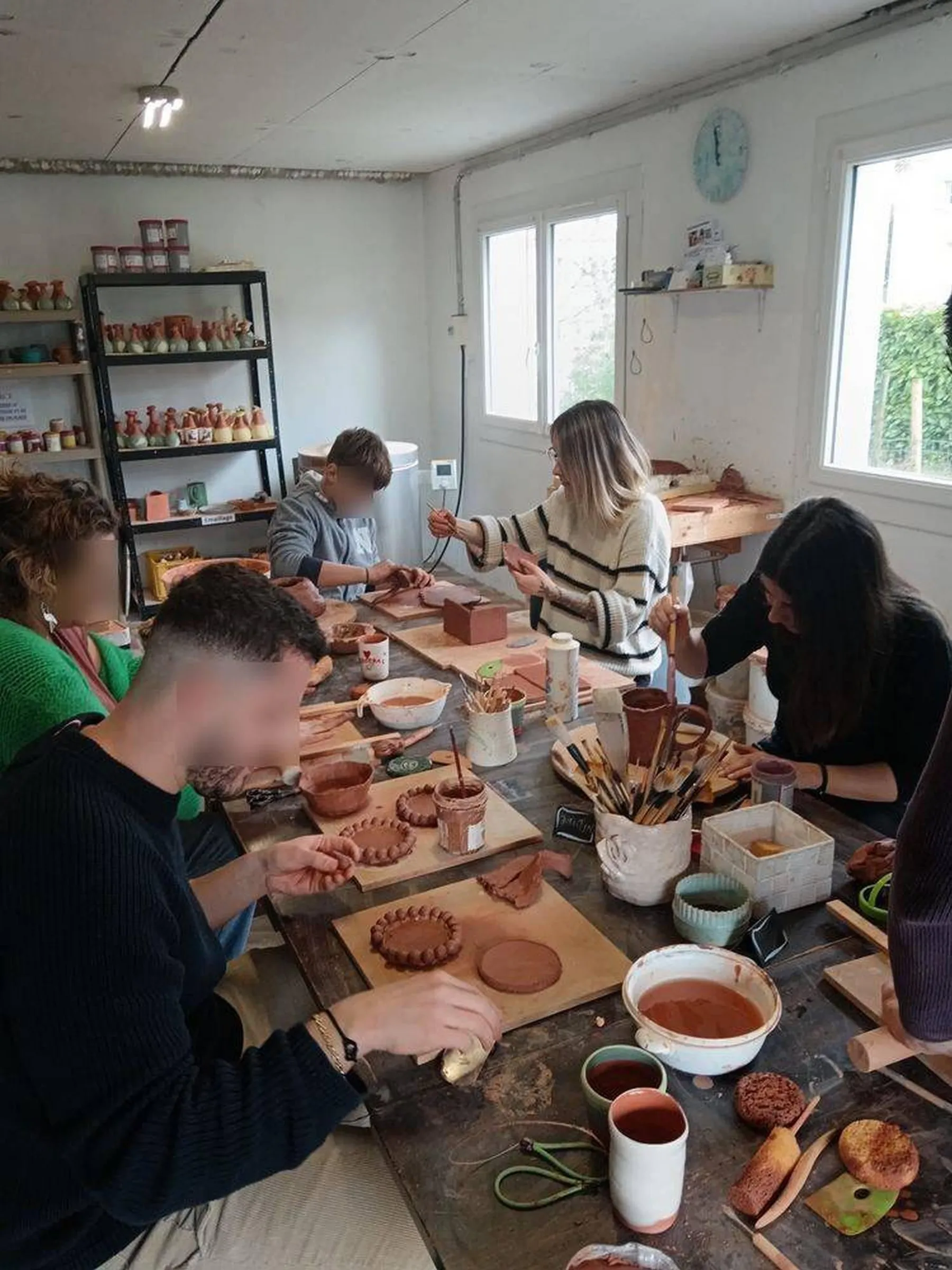 Réalisez votre propre projet en céramique avec Laëtitia - Image n°1 - Wecandoo