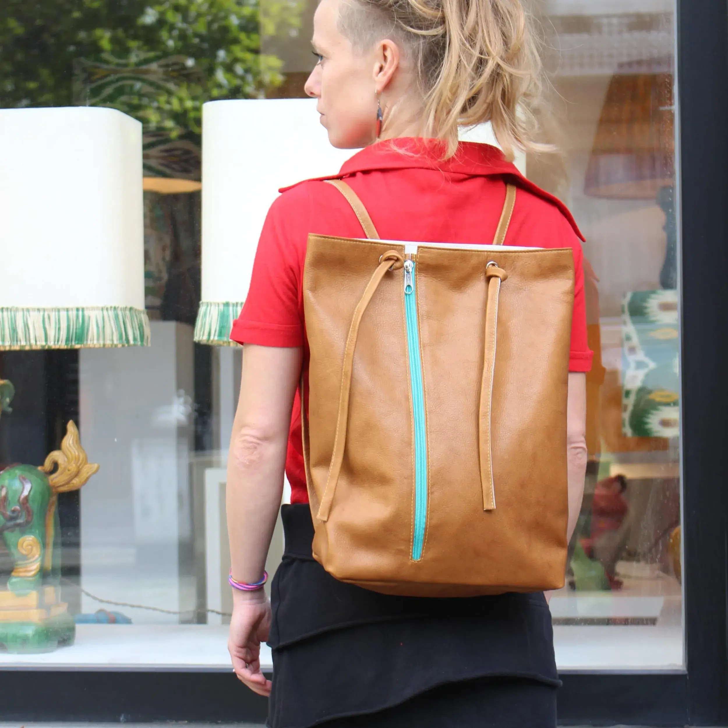 Créez votre sac à dos en cuir