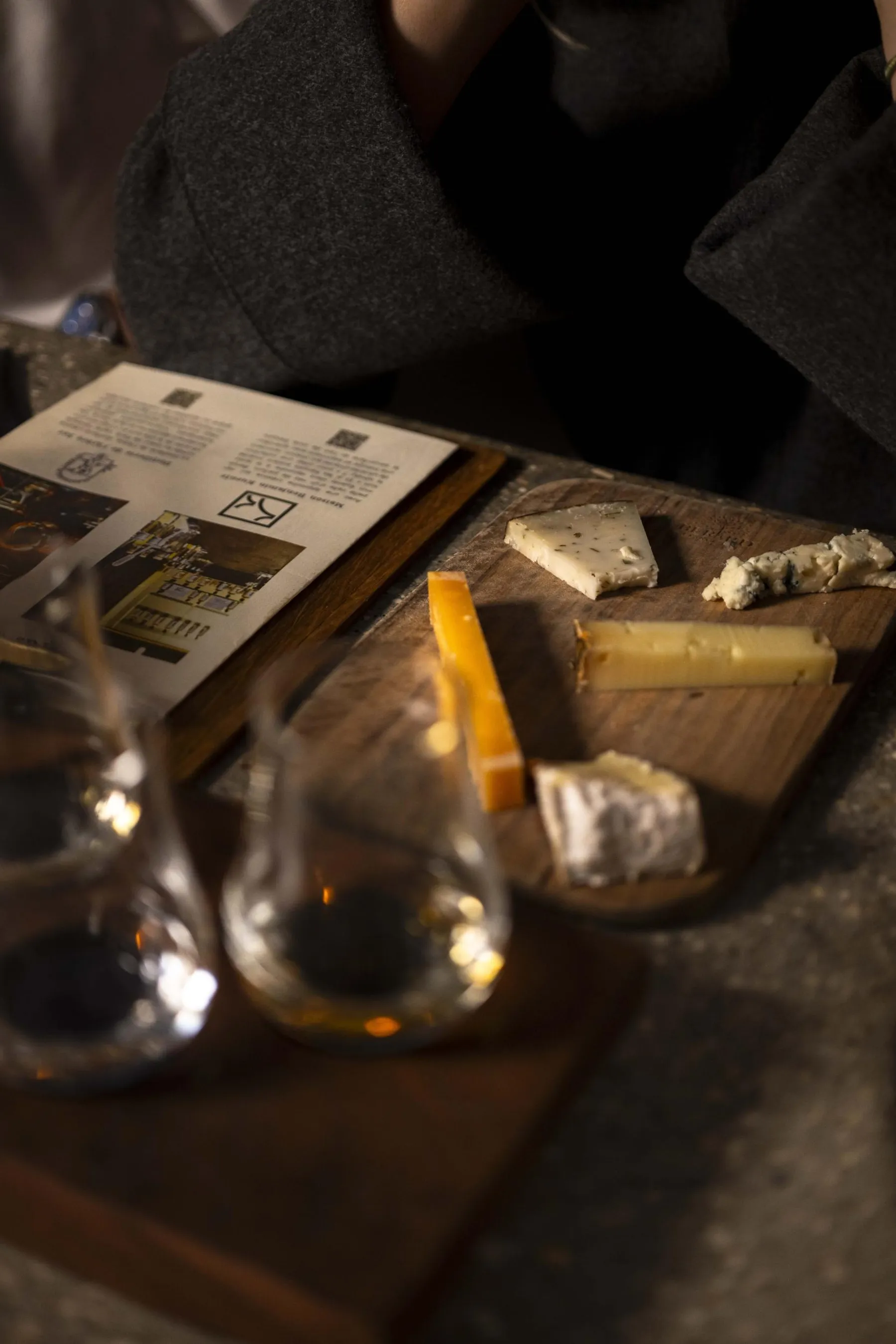 Initiez-vous aux accords d'exception, entre spiritueux français et fromages avec Charlotte - Afbeelding nr. 4 - Wecandoo