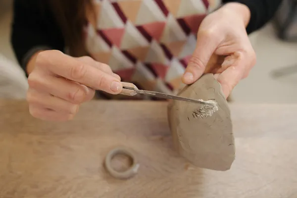 Découvrez le modelage avec Caroline - Image n°4 - Wecandoo