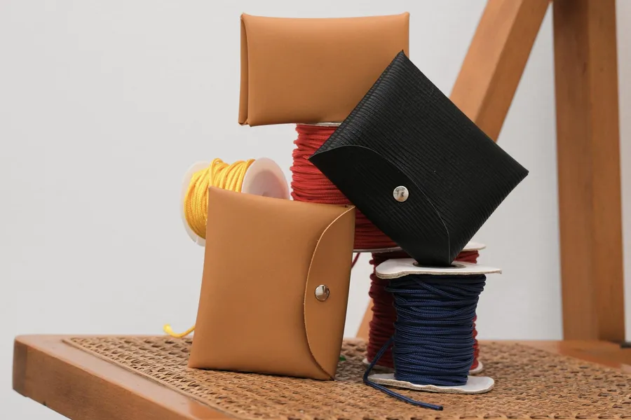 Mobilisez votre équipe et réalisez votre essentiel en cuir avec Keren - Image n°1 - Wecandoo